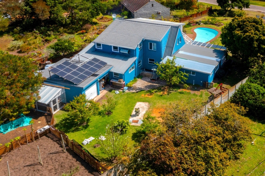 5 Bedroom Property for Sale in The Island Western Cape
